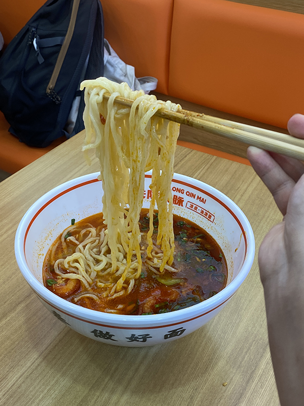 关隆秦脉凉皮肉夹馍连锁前期投入解析(图1)